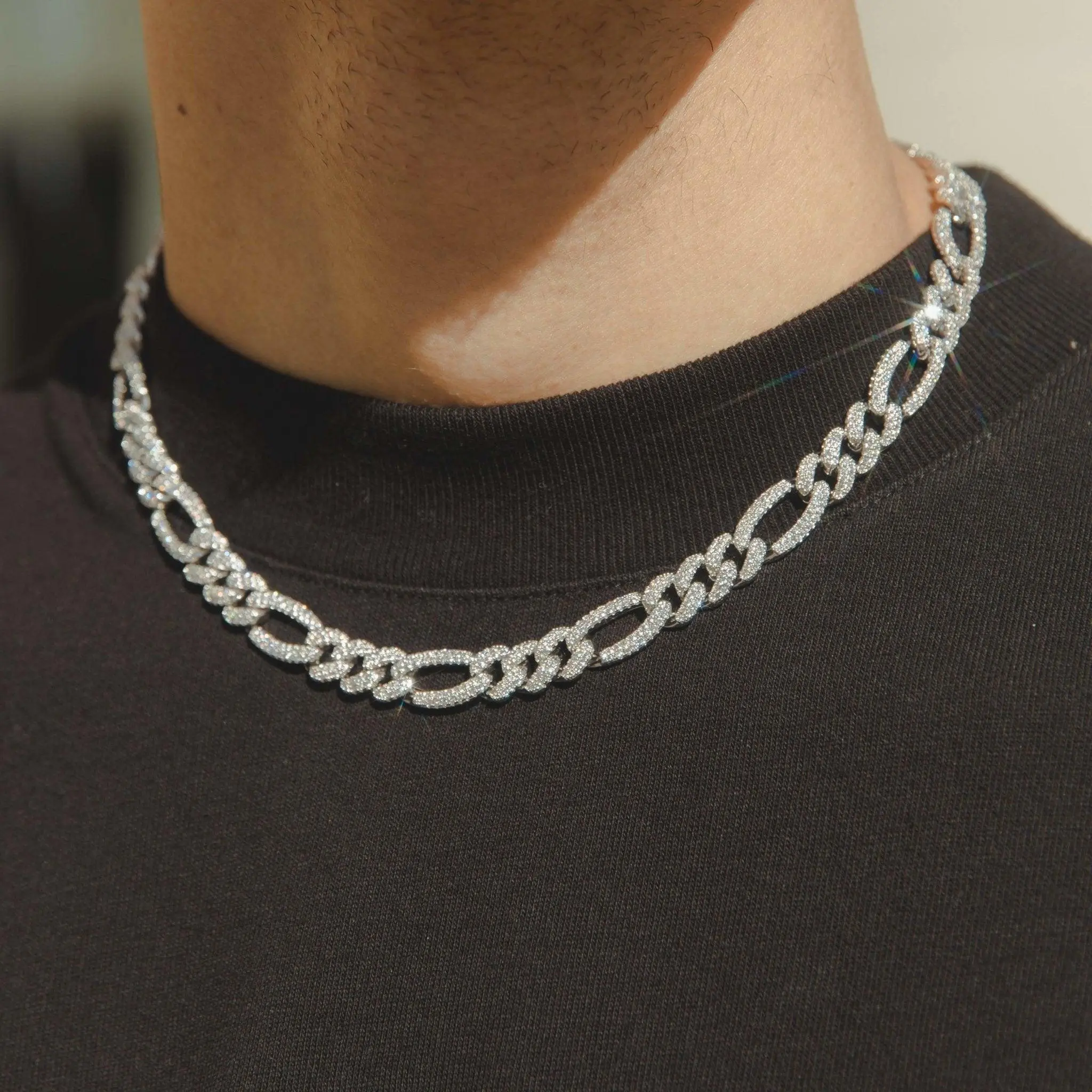 10mm Iced Figaro Chain - Image 6