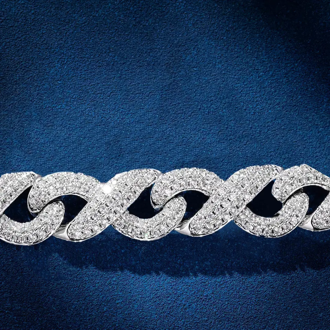 10mm Moissanite Infinity Link Chain - Gold Vermeil - Image 5