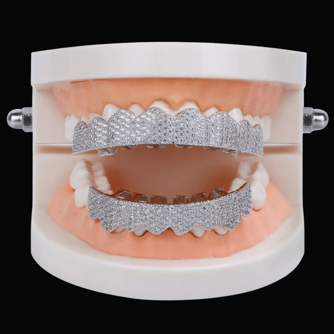 8 Teeth Fang Mouth Iced Out Grillz - Image 10