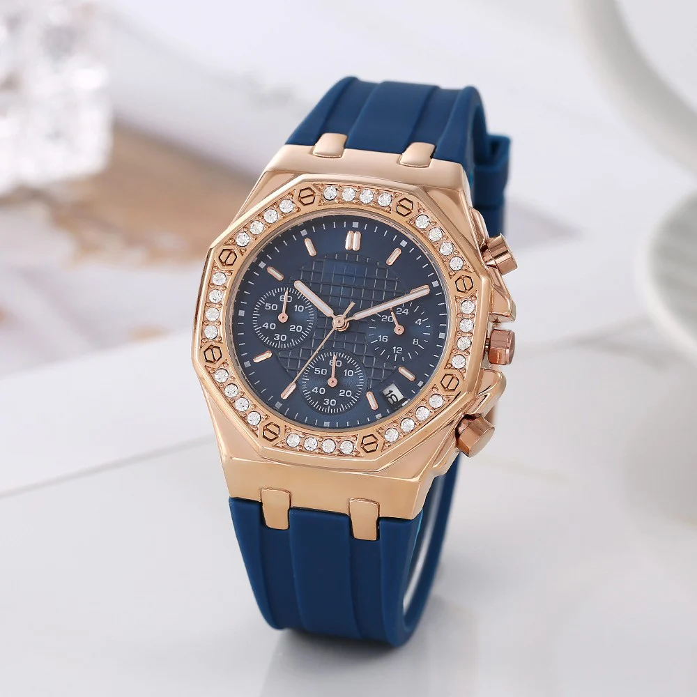 Azure Royale Chronograph Watch - Image 8