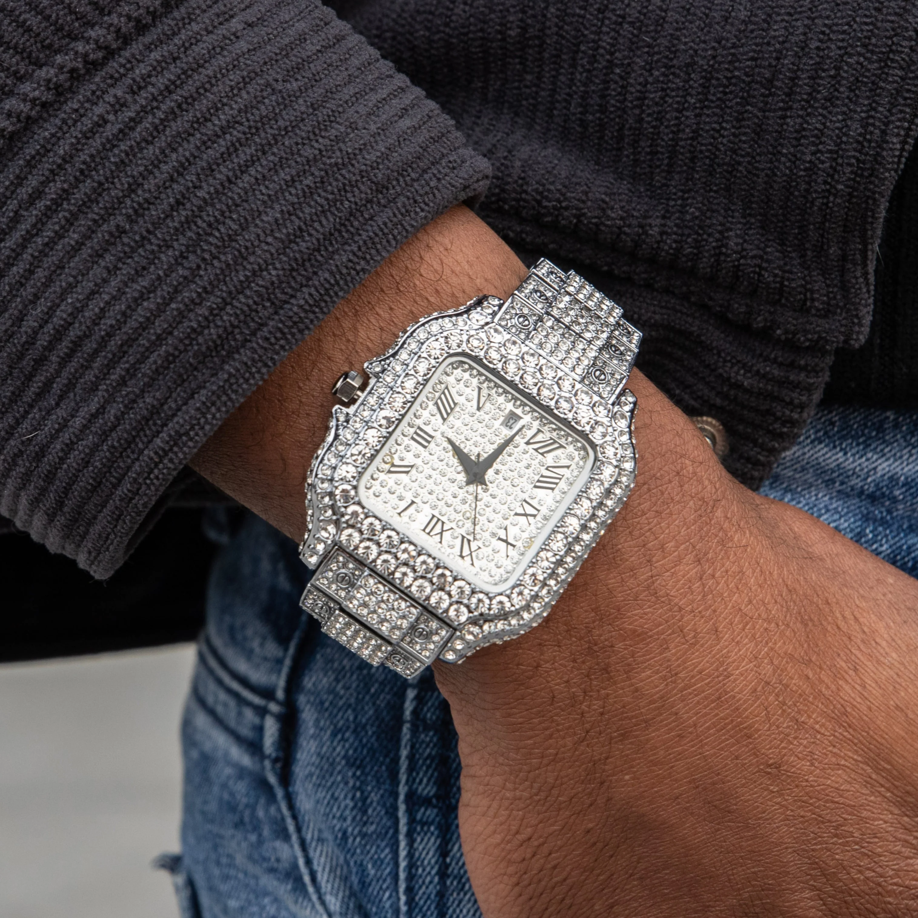 Cartice Iced Out Watch - Image 3