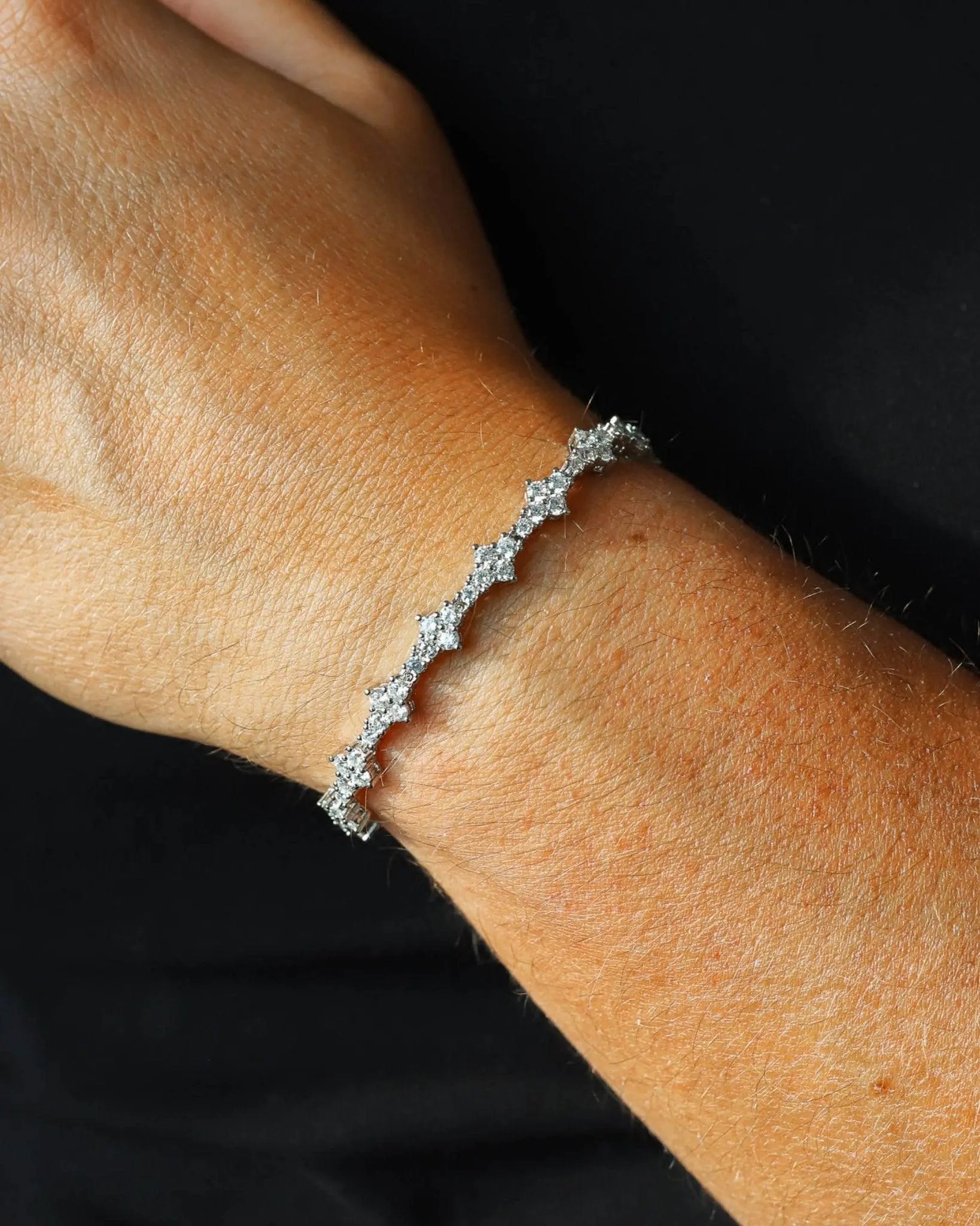 Comb Tennis Bracelet - White Gold - Image 2