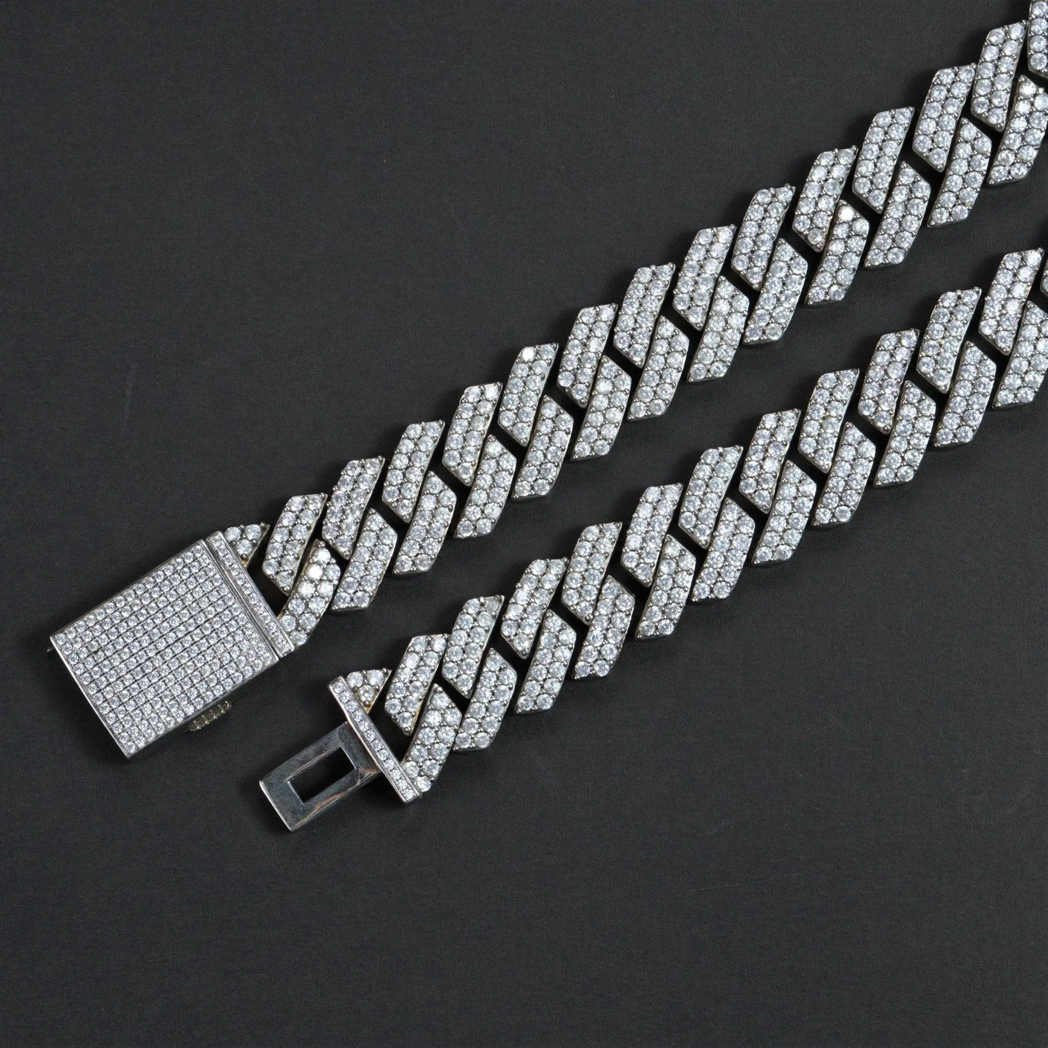 14MM ICED OUT CUBAN CHAIN - Image 5