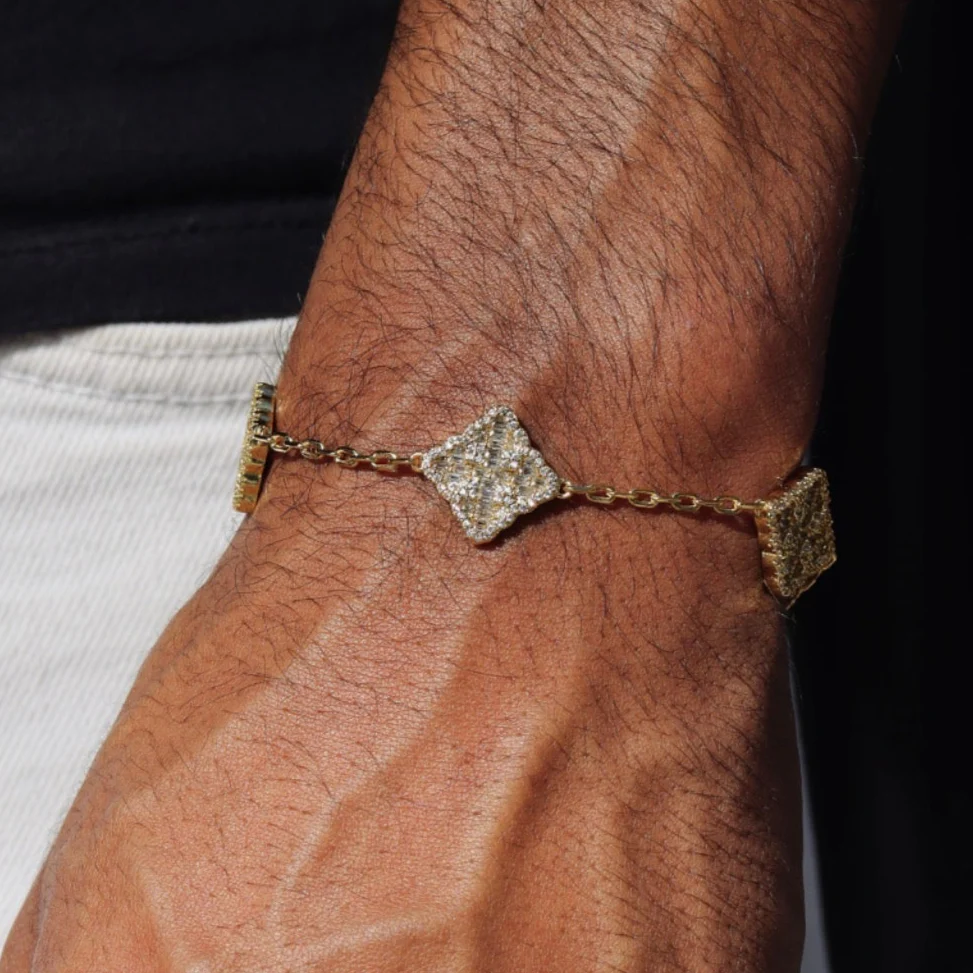 Iced Clover Bracelet - Image 2