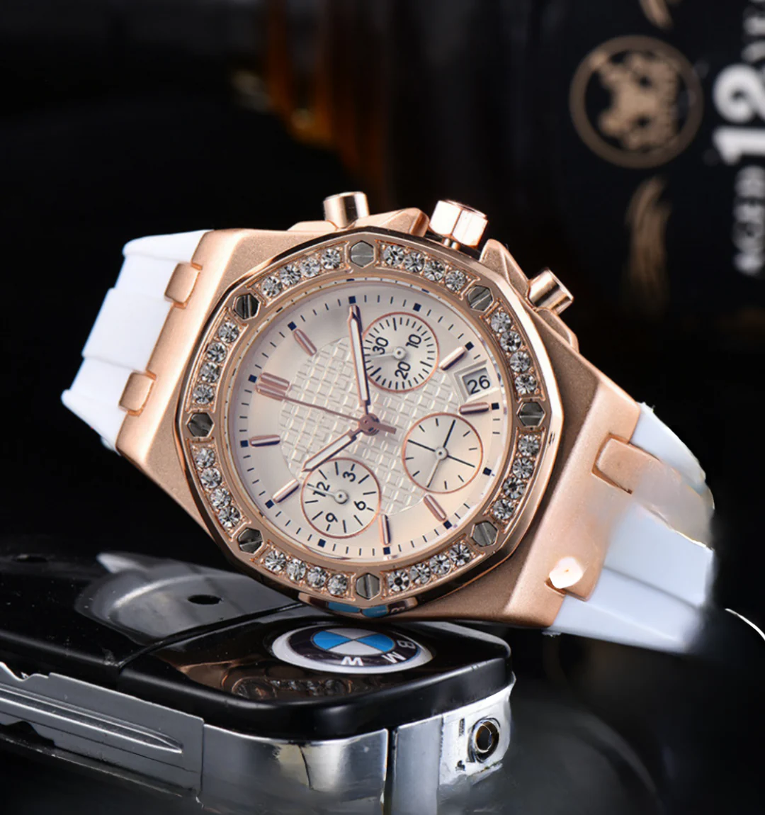 Royale Ice Bezel Chronograph Watch - Image 10
